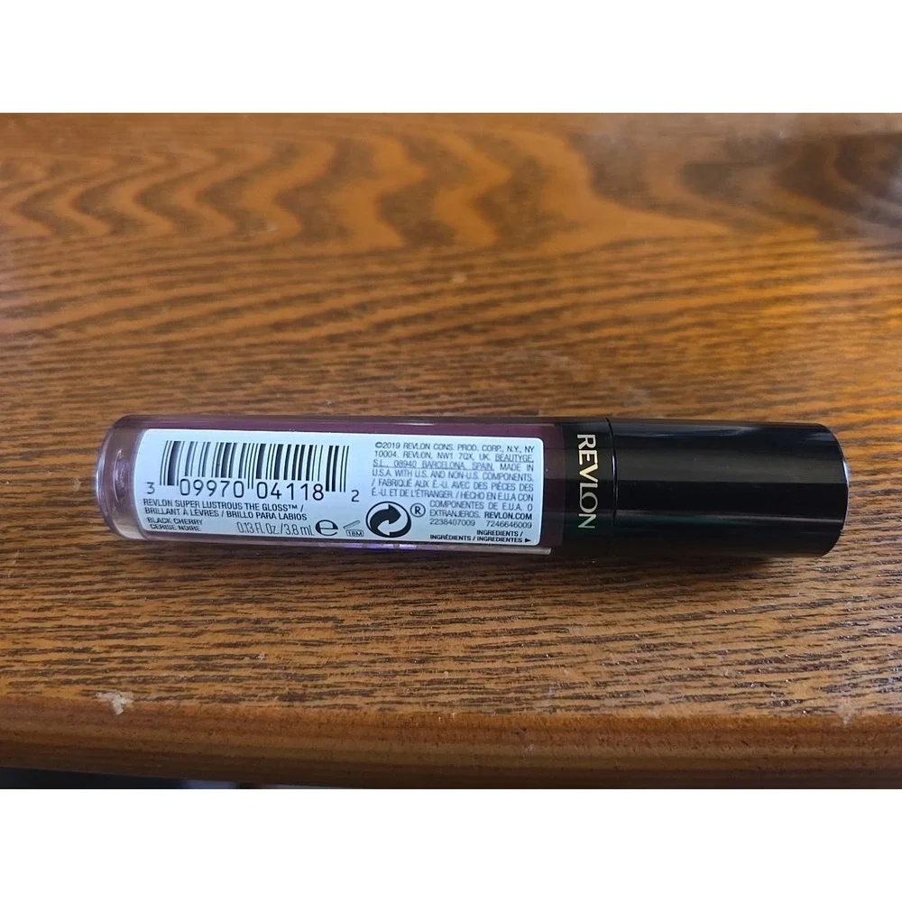 NEW Revlon‎ Super Lustrous Moisturizing High Shine Lip Gloss-265 Black Cherry